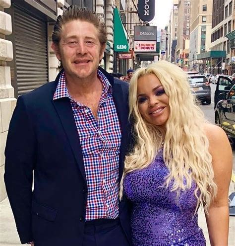 jason nash trisha